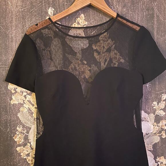 NEW Jill Jill Stuart Women's Black Dotted Mesh Crepe Trumpet Gown Dress Sz 10 - Picture 11 of 11